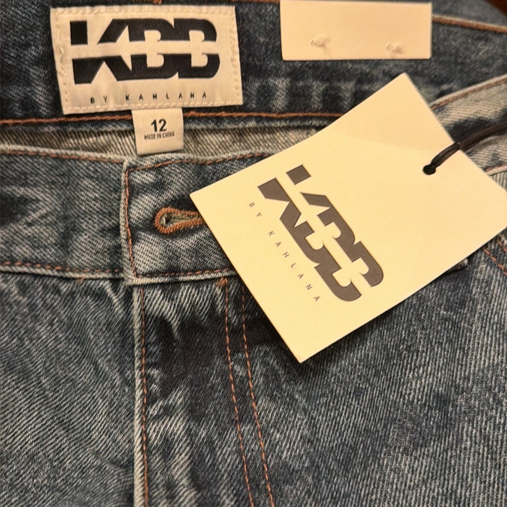 KBB by Kahlana “The Kahlana Jean” - Picture 9 of 12
